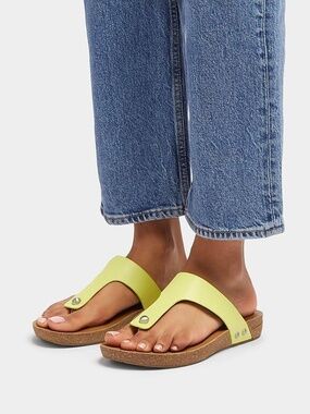 Fit flop Iqushion Toe Post Sandals Neon Leather Size EU38 /US7.5